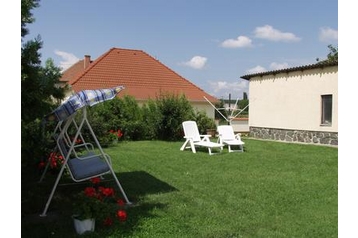 Hungary Privát Egerszalók, Exterior